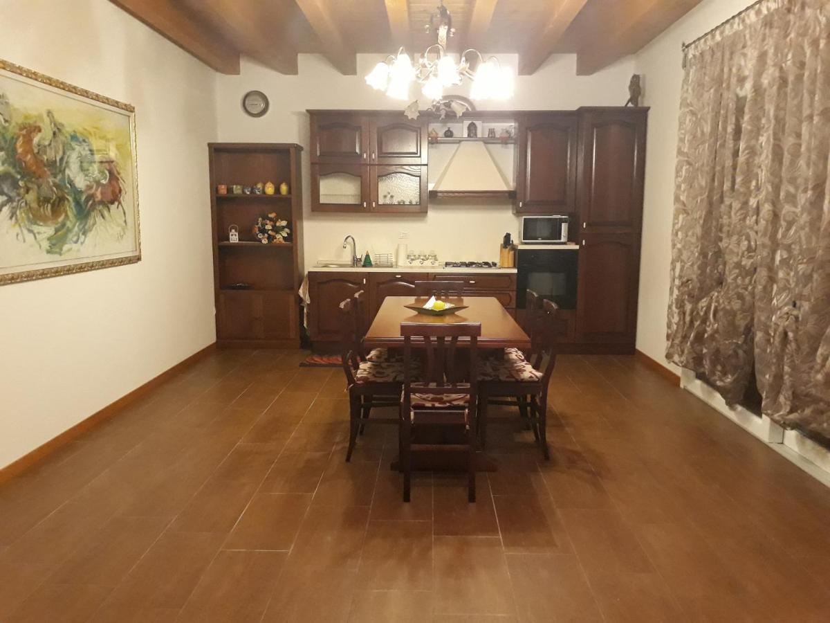 Villamamaeli Venedig-Lido Exteriör bild