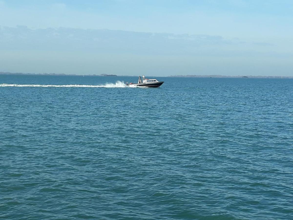 Villamamaeli Venedig-Lido Exteriör bild